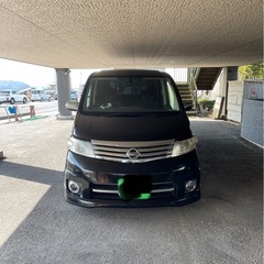 日産セレナジャンク品　部品取りとしての出品 車のパーツ 外装、