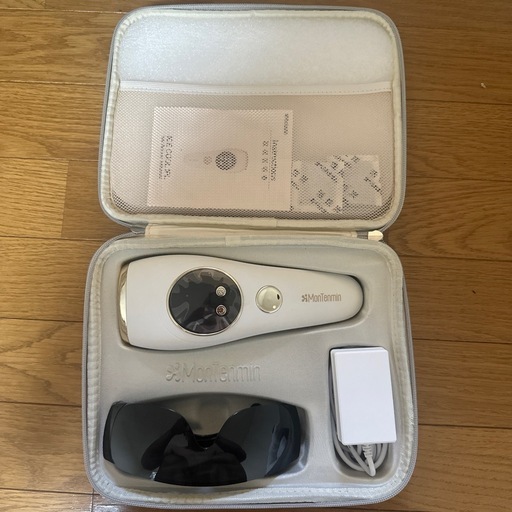 脱毛器Amazonだと品切れ中なくらい人気です 。今週で締め切ります\n