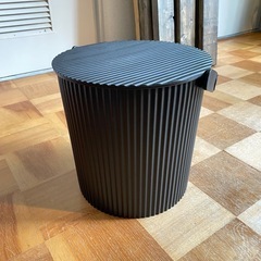 蓋つきバケツ スツール 踏み台にも 黒ブラックの画像