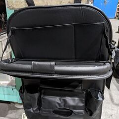 ❗後部座席用テーブルや収納できる物❗の画像