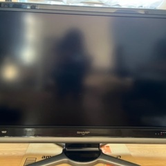 シャープAQUOS　42型テレビ