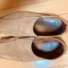 ★☆★格安スタート！激レア！USED・中古品！Clarks・クラークス　カジュアルシューズの茶色・8・1/2インチ★☆★の画像