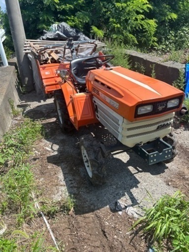 Kubota クボタ　トラクターB1200