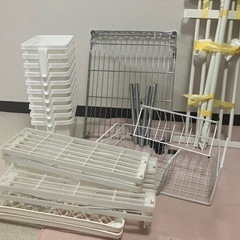 メタルラック、突っ張り棚、取手付き収納、他の画像