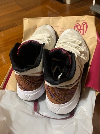 スニーカー　NIKE
