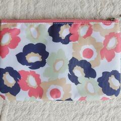 【未使用品】レイジースーザン　ポーチの画像