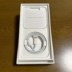 【箱と付属品】iPhone14の画像