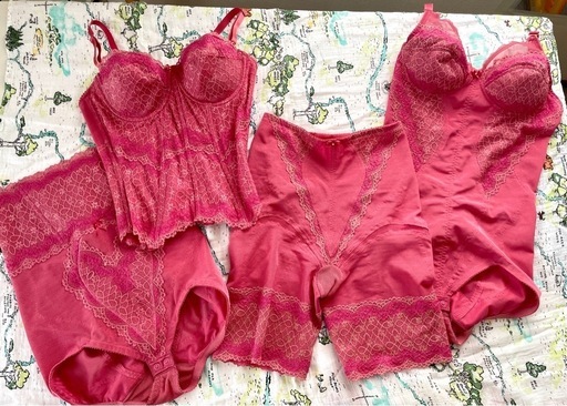 Diana補正下着4点