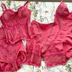 Diana補正下着4点