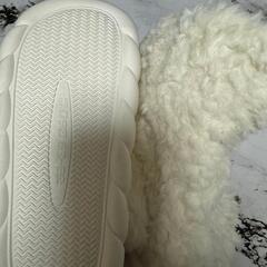 ✨新品未使用品✨ルームシューズ スリッパ もこもこ 暖かい ボアスリッパ　23.0cm　№1199の画像