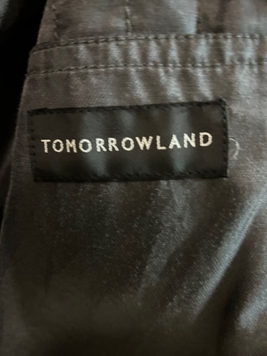 TOMORROW LAND の革ジャンです