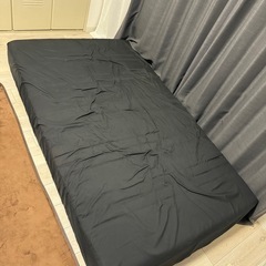 セミダブルベッド