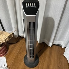 タワー型　扇風機　空調家電 の画像