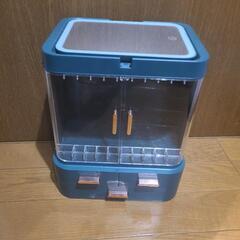 コスメボックスの画像