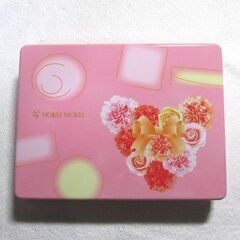 ＹＯＫＵ　ＭＯＫＵ　ヨックモック　カーネーション柄　四角空き缶の画像