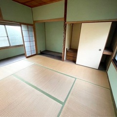 【2戸で3.3万円15年で差し上げます。寮、シェアハウスにもおすすめ、敷金礼金0円DIY自由！ペットOK!】 − 広島県