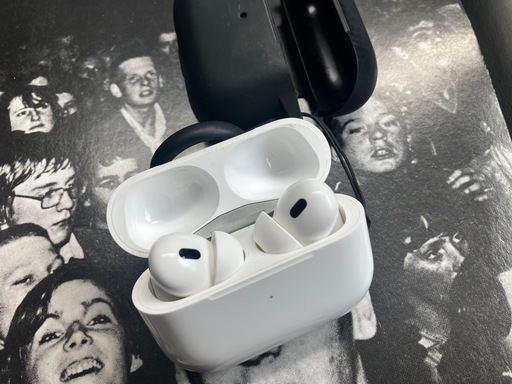 【今月中お取引価格】アップル　エアポッツプロ　第2世代