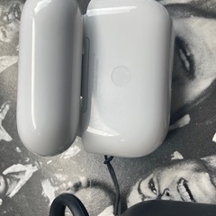 【今月中お取引価格】アップル　エアポッツプロ　第2世代　の画像
