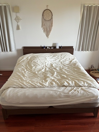 ニトリ　ベッドフレム