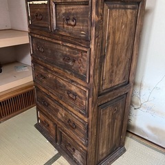 木製
タンスの画像