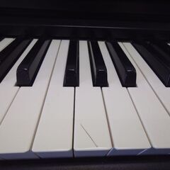 電子ピアノの画像