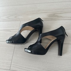 Diana サンダル　22cmの画像