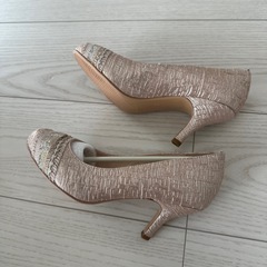デパート購入 新品 キラキラ　パンプス　22cm の画像