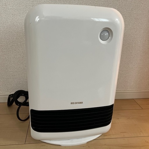 セラミックファンヒーター