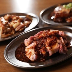 【月給28万〜】焼肉店のスタッフを大募集！業績連動型賞与 年2回！