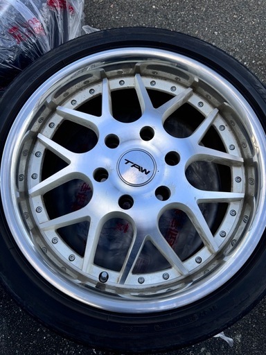 18inc タイヤホイールセット