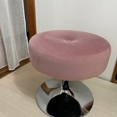 スツールの画像
