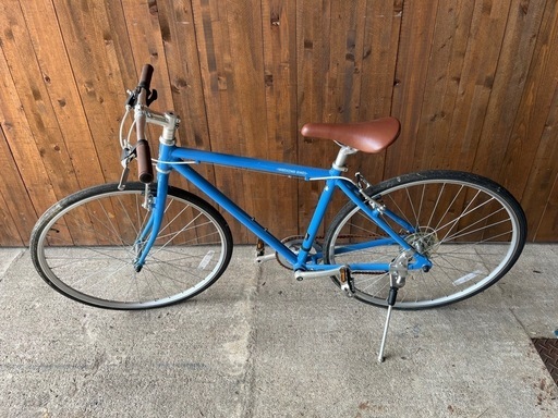 アサヒweekEndbike 7段変速 アルミフレーム weekend bikes］クロスバイク7段変速 クロスバイク?7段、軽量アルミ