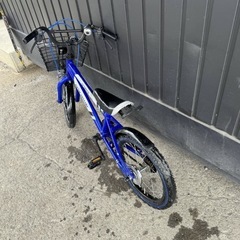 685(B)★岐阜発　子供用自転車 △ GENERATOR △ 16インチ / スタンド無し / 男の子 / 現状品　R6.4/29★の画像