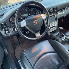ポルシェ 911（997型　2004年製） カレラ 黒 左ハンドル、MT（マニュアル）　の画像