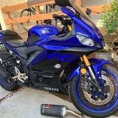 9/8まで限定26万　
YAMAHA YZF-R25 ヤマハ R25　