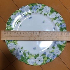 お皿　4枚セット　平皿の画像