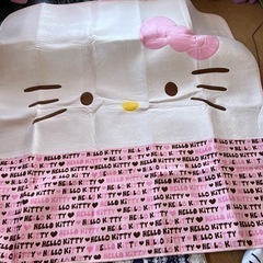 ハローキティ　ラグマットの画像
