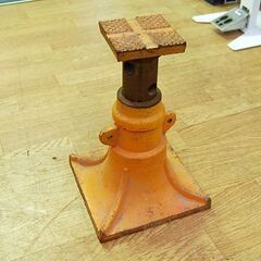 建築ジャッキ 55 高さ31～48㎝ スクリュージャッキ 手動回転式 大工道具 札幌市 清田区 平岡の画像