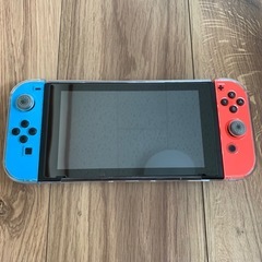 お取引中　✨中古 美品✨Nintendo Switch ネオンブルー 本体 箱無し ストラップ無し　ケース付きの画像