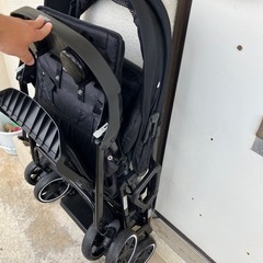 ベビーカー