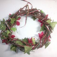 フラワーリース 大きめ クリスマス ２個 セット 松ぼっくり インセチア リース 造花 玄関 壁掛け リーフの画像