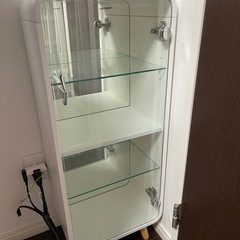 コレクションシェルフ 