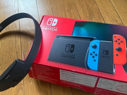 未使用に近い Nintendo Switch 本体＋リングフィットアドベンチャー