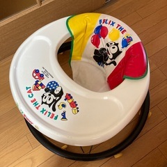 歩行器　ベビーウォーカー　