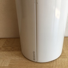 ブラバンシア Brabantia 窓付きキャニスター オフホワイトの画像