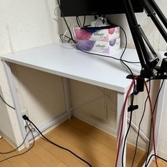 テーブル