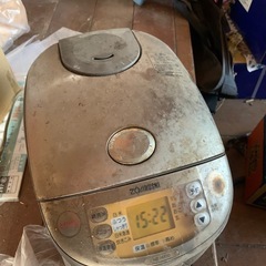 炊飯器