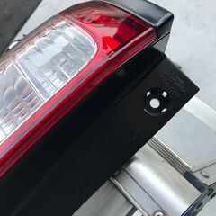 スズキ　ランディ　テールランプ　右　新品の画像