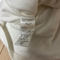 しまむらのベスト付きTシャツの画像