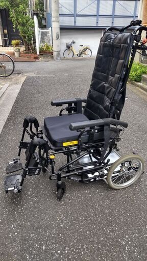 値下げ！車椅子(リクライニングチルド折り畳み式)